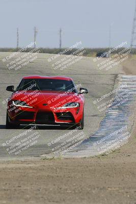 media/Oct-21-2023-Speed Ventures (Sat) [[ddf75163c5]]/Yellow/Grapevine/